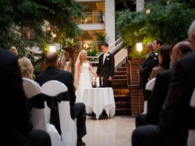 Wedding ceremony at Lake Tahoe Resort Hotel